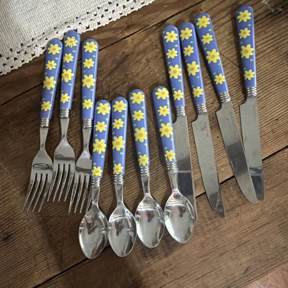Vintage Blue Daisy Flatware Set 11Pc Stainless Steel Plastic Handle Floral Retro